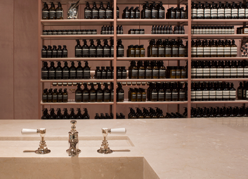 AESOP GER STORE LUITPOLDBLOCK 10 HORIZONTAL